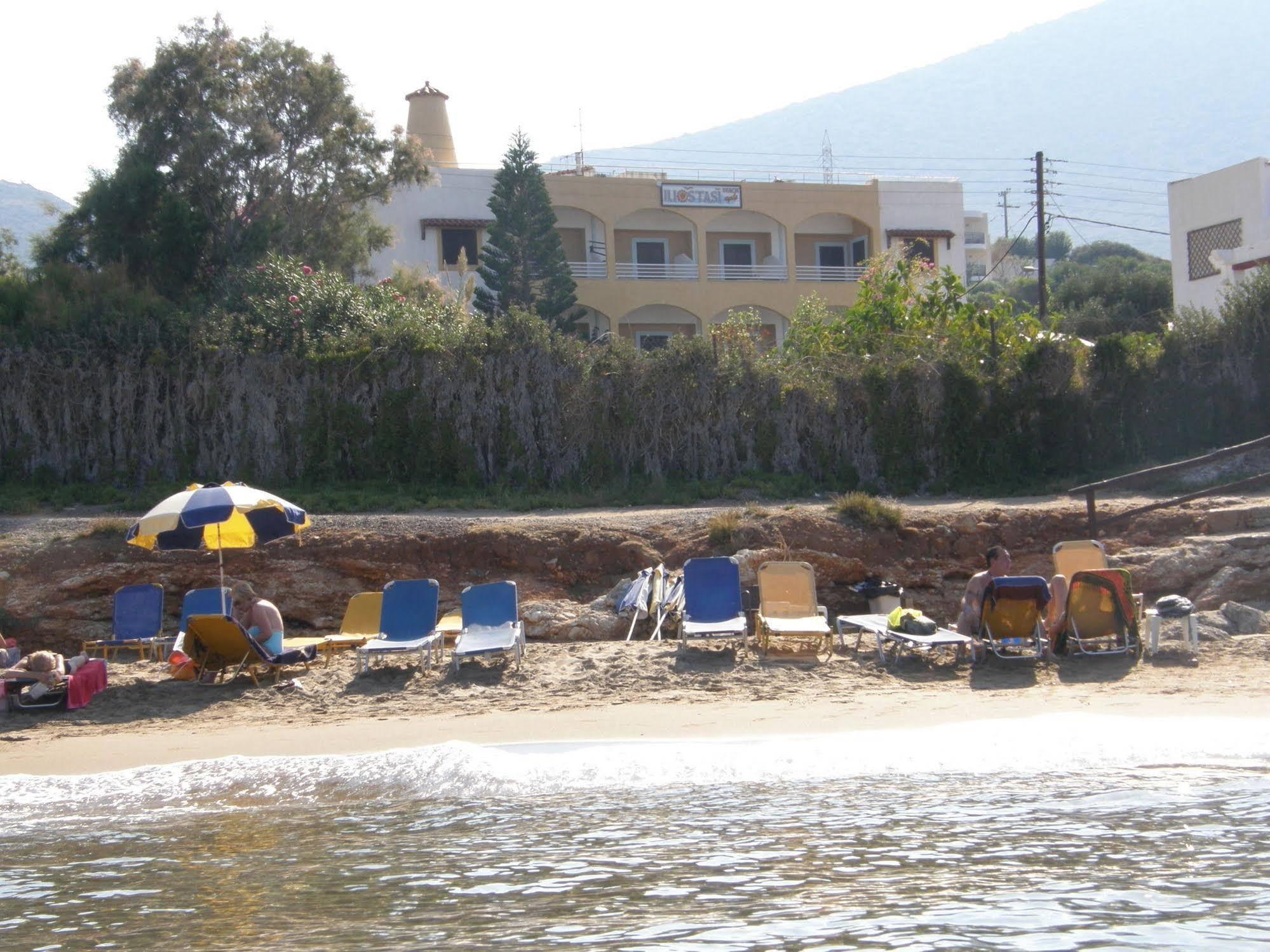 הרסוניסוס Iliostasi Beach Apartments מראה חיצוני תמונה