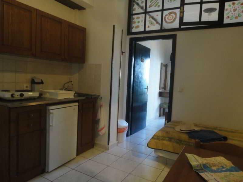 הרסוניסוס Iliostasi Beach Apartments מראה חיצוני תמונה
