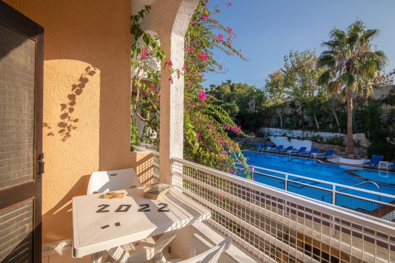 הרסוניסוס Iliostasi Beach Apartments מראה חיצוני תמונה
