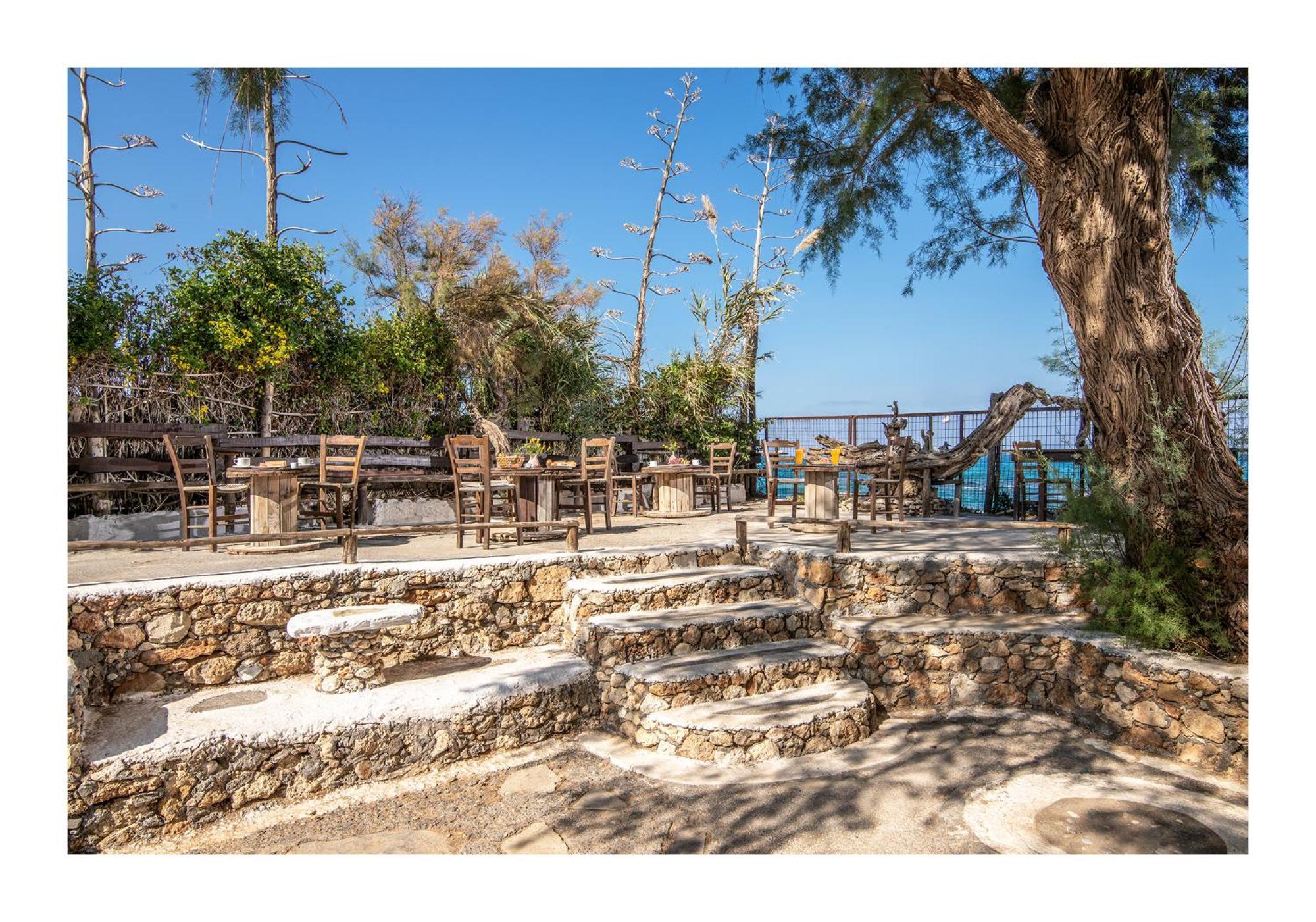 הרסוניסוס Iliostasi Beach Apartments מראה חיצוני תמונה